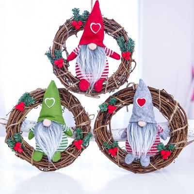 China Viable Decoration Cartoon Christmas Resin Festival Rattan Window Hanging Door Outside Willow Ornament Garland Tree Decorate for sale