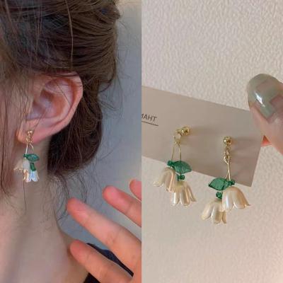 China Forest Department Super FASHIONABLE Fairy Women's Earring Fairy Lily of the Valley Flower Tassel Fashion Fresh Small Earrings for sale