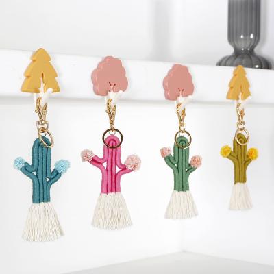 China Portable and Durable Wholesale Dangling Purse Decorations Keychains Boho Accessory Key Chain for Women Gift Cactus Tassel Key Chain for sale