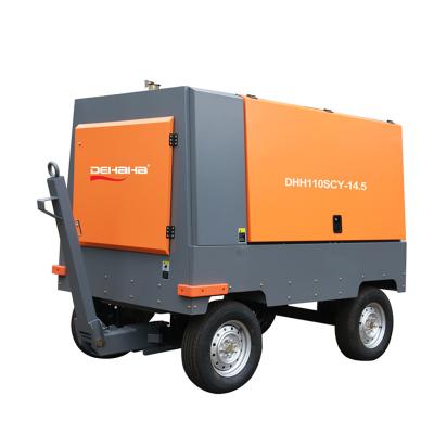 China Lubricated 14.5Bar 118kw Screw Air Compressor Portable Diesel 388cfm Slaughtering Machine for sale