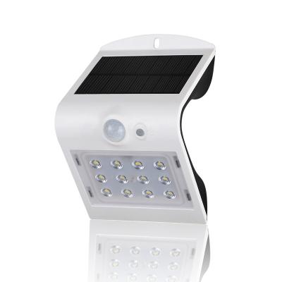 China 2020 Garden Led Wall Light 1.5W 220LM Solar Collector Outdoor Wall Light 60 LED for sale