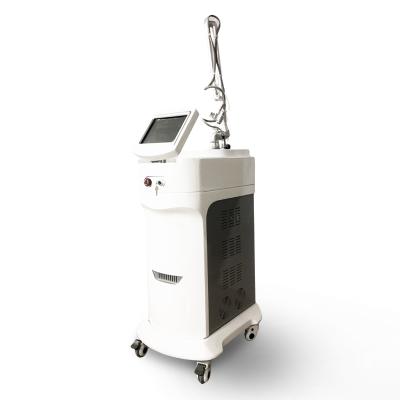 China Pigment Removal and Hand Rejuvenation and Scar Removal CO2 Laser Machine Skin Tightening Skin Smoothing Machine for sale