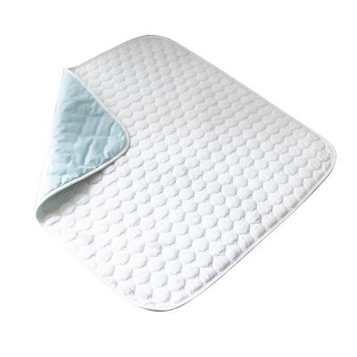 China Soft Washable and Reusable Adult Plain Weave 4-Layer Incontinence Bed Cushion Underpad with 4 Positioning Handles for Hospital Home Health Care for sale