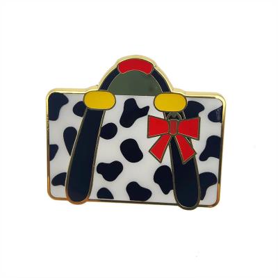 China Souvenir Lapel Pin Badge From Professional Manufacturer Enamel Lapel Pins Combine Soft Enamel Cartoon Lapel Pin Custom With Epoxy for sale