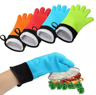 China Soft heat resistant.anti-slip.easy to clean non-slip Heat Resistant Silicone Oven Baking Hot Pot BBQ Gloves Pot Holders Silicone Microwave Gloves Oven Mitt for sale