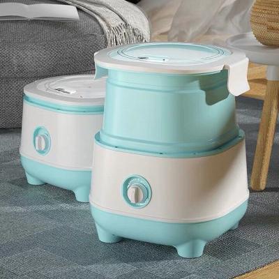 China Eco-friendly Folding Mini Washing Machine Household Portable Underwear Jar Portable Mini Washing Machine for sale