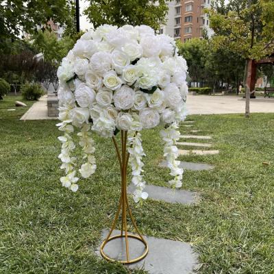 China Gorgeous IFG 60cm Flower Ceremony Flower Ball High End Silk Rose Arrangement For Wedding Event Decor for sale