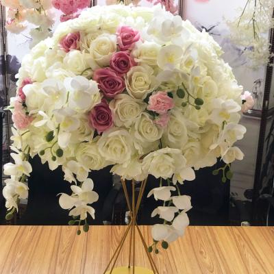 China IFG Weddings Customized White Silk Home Flower Arrangement Centerpiece Clear Candelabra Centerpiece for sale