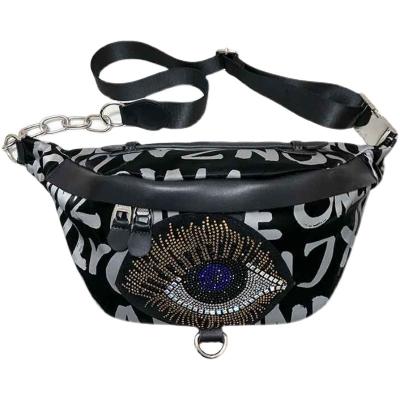 China Fashion Rhinestone Women's Trunk Bags Sacs De Sport Evil Eye Bags for sale