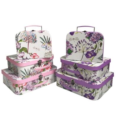 China Handmade Wholesale Suitcase Flower Pattern Flower Antique Handheld Gift Package Boxes For Wedding Festivals for sale