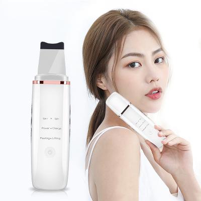 China Hot Sales Rechargeable Portable Professional Electric Ultrasonic Facial Skin Scrubber Deep Clean Peeling Machine Remover Face Skin Scrubber For Home Use for sale