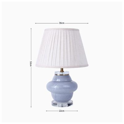 China Best Traditional Design Crystal Base Ceramic Desk Lamp for Office Reading and Hotel Decoration for sale