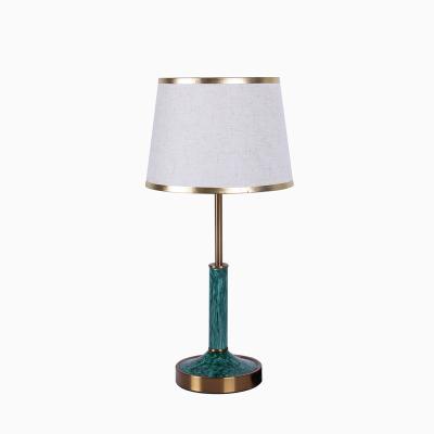 China Reasonable prices traditional wholesale american emerald contracted hardware decorative table lamp for sale