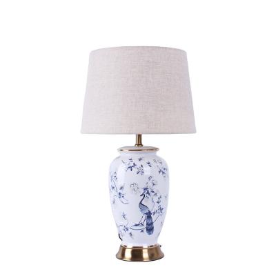 China New Item Chinese style flowers and birds villa hotel home bed decorative side traditional ceramic table lamp for sale