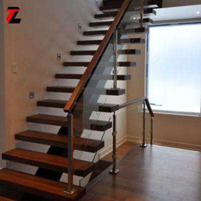 China Easily Assembled Steel / Wood Stair Fence Post For Balustrade Balustrade Balcony Fittings for sale