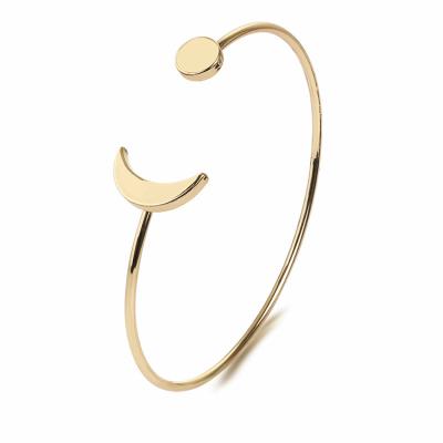 China >>>Fashion Environmental Friendly Crescent Moon Design Cuff Bangle for sale