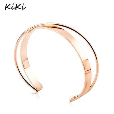 China >>>Women Vintage Metal Bangle Environmental Friendly Simple Chic Gold-color Open Cuff Bracelet for sale