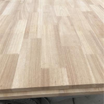 China Rubber Wood Finger Jointed Solid Wood Planks Width 100-1220mm for Indoor Furniture for sale