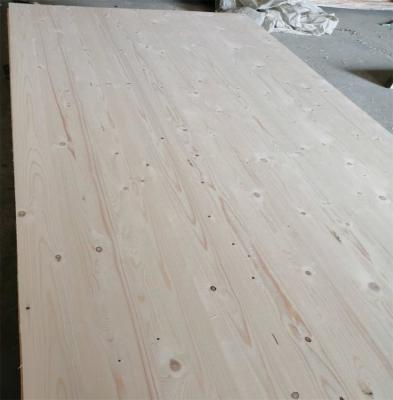 China Moisture Content 8-12% Sanded Smooth Surface Spruce Lumber Durable for sale