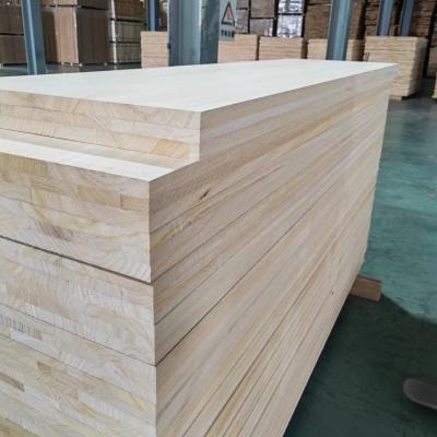 China Wood Strip Composite Board with Natural Color Solid Wood Glue E0/E1 Environmental Glue for sale