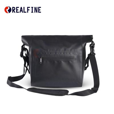 China Water proof waterproof bag with zipper for sport, heavy duty shoulder handbag leisure clothmesh outer pockets for sale