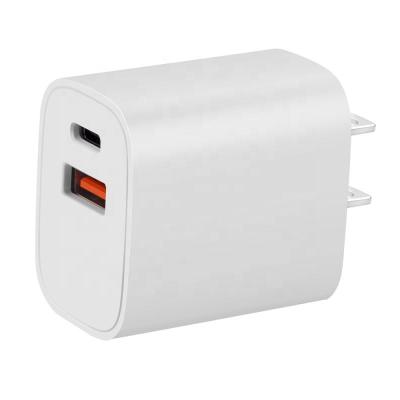 China Best Quality 20W Mobile Phone Charger PD Wall Charger USB-C Super Fast Travel Charger Adapter for IOS and Android for sale