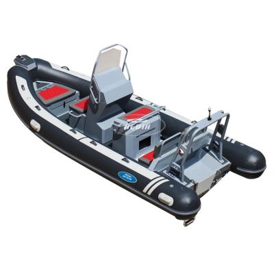 China Family Entertainment / Military Aluminum Ocean / Rescue 540cm Hull RIB Inflatable Boat 520 With Motor for sale