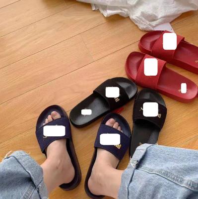 China Rihanna men's and women's fashion retro fashion trend of European Ninja colorful slipper sandals golden slipper sandals for sale