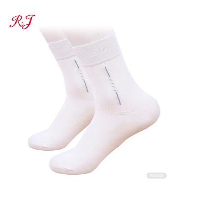 China RJ-E0145 Anti-foul white men's cotton crew socks for men calcetines blancos for sale