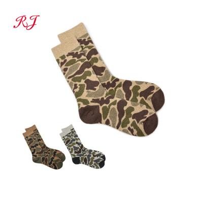 China RJ-II-0857 Anti-Fault Camouflage Socks For Mens Mens Camouflage Dress Socks for sale