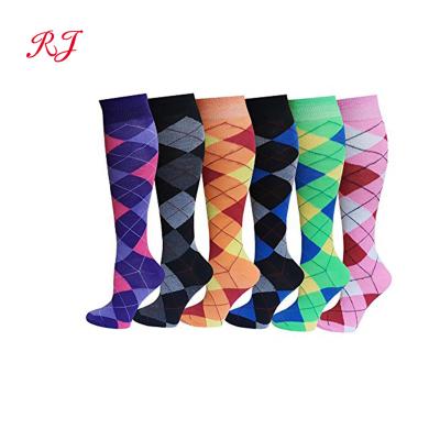 China RJ-II-0949 Women's Anti-Fault Knee High Argyle Socks for sale