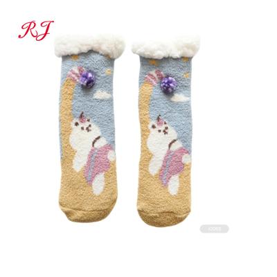 China Kids RJ-I0249 QUICK DRY striped non slipper socks for kids for sale