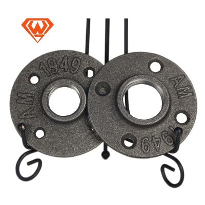 China Furniture Industry Style Pipe Shelf Mount Iron Decor Floor Flange Pipe Fitting for sale