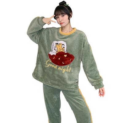 China Professional 100% QUICK DRY Polyester Winter Women Sleepwear Home Pajamas Manufacturer for sale