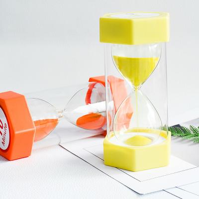 China Wholesale Discount Contemporary 5 Min Timer Plastic Hexagon Hourglass for Educational Toys for sale