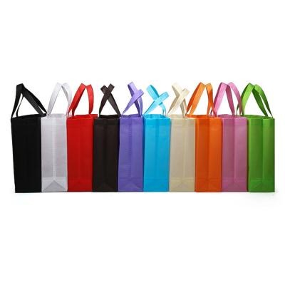 China Handmade Custom Manufacturers Wholesale T-shirt Recycle Non Woven Bags Supermarket Nonwoven Shopping Bag for sale