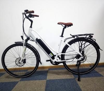 China Multifunctional Low Rider Electric Bike 700CC Electric Bicycle BISEK City Style Pedal Assisted 250W With CE for sale