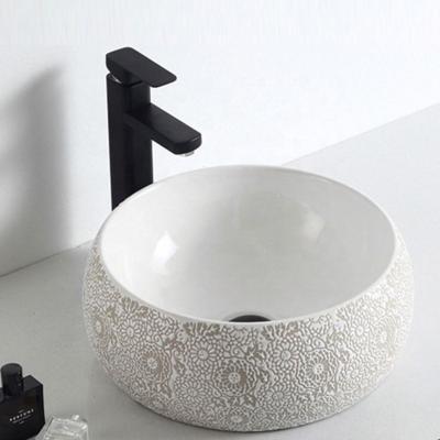 China Modern Ceramic Wash Basin Price in Pakistan Designs for Dining Room Hand Painted Art With Mirror Basin for sale