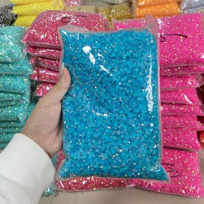 China Flatback XULIN Provide Customized Service 2mm-6mm 98 Colors Choose Rhinestone Flat Back Stone Freeze AB Resin Rhinestone Wholesale for sale