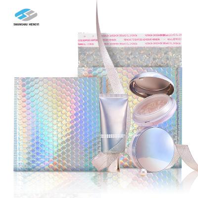 China Shock Resistance Metallic Bubble Mailers Holographic Bubble Mailer Amazon Holographic Bubble Mailer for sale