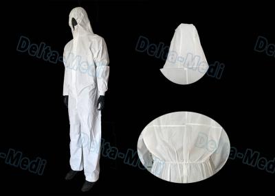 China Polvo anti de las batas protectoras disponibles microporosas blancas con la capilla en venta