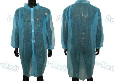 China Blue Disposable Isolation Gowns Non Toxic Blood Resistance With 5 Velcro In Front for sale