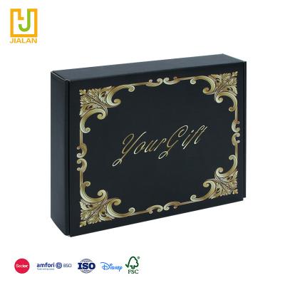 China Factory Selling Handmade Hot Color Waterproof Waterproof Announcement Packaging Paper Box With Letter Logo For Clothing And Cosmetic for sale