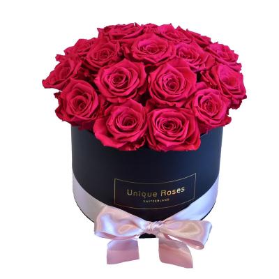 China Recycled Luxury Cardboard Materials Gift Cardboard Custom Black Floral Bouquets Flower Round Boxes For Roses for sale