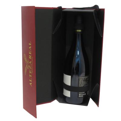 China Handmade Custom Rigid Cardboard Liquor Champagne Packaging Whiskey Bottles Folding Paper Gift Box For Wine for sale