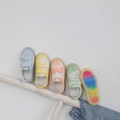 China Wholesale Canvas Shoes Spring And Autumn Soft Anti Slip Printed Deodorization Kids Soles Neon Sneakers for sale