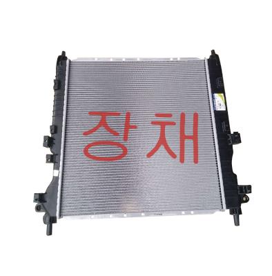 China SSANGYONG Automobile Water Tank Radiator ACTYON KYRON REXTON KORANDO C MUSSO RODIUS TIVOLI 2131032221 Tivoli for sale