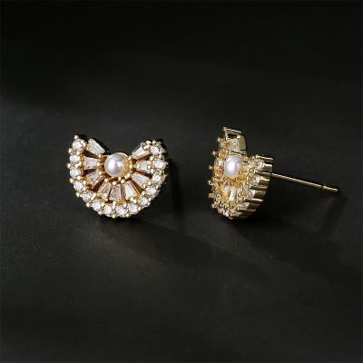 China European and American fashion TRENDY luxury copper micro inlaid T-place Zircon earrings, pearl earrings for sale