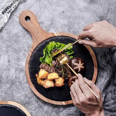 China Factory Outlet Viable Pizza Tray Black Dining Plate and Tray Set Round Wooden Western Sushi Steak Pizza Board Slate Dishes for sale