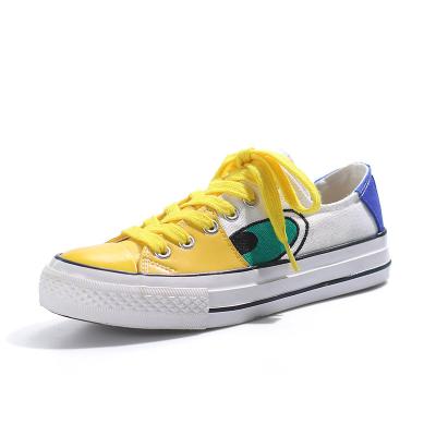 China EVERTOP Best Anti-odor Selling Wholesale Little Yellow Duck Design Lace Up Running Shoes Ladies Canvas Shoes for sale